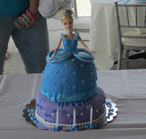 Barbie Cake