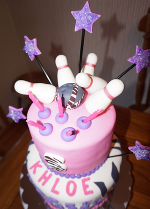 Bowling Cake
