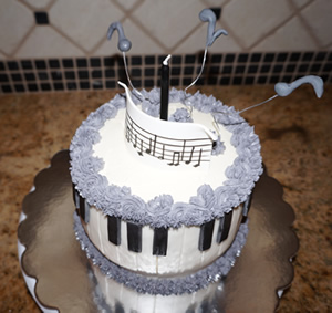 Piano Cake