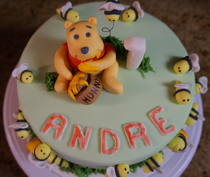 Winnie the Pooh Cake