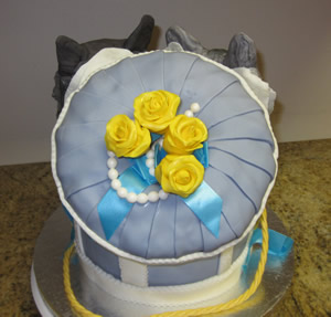 Rag Doll Cats in a Hat Box Cake